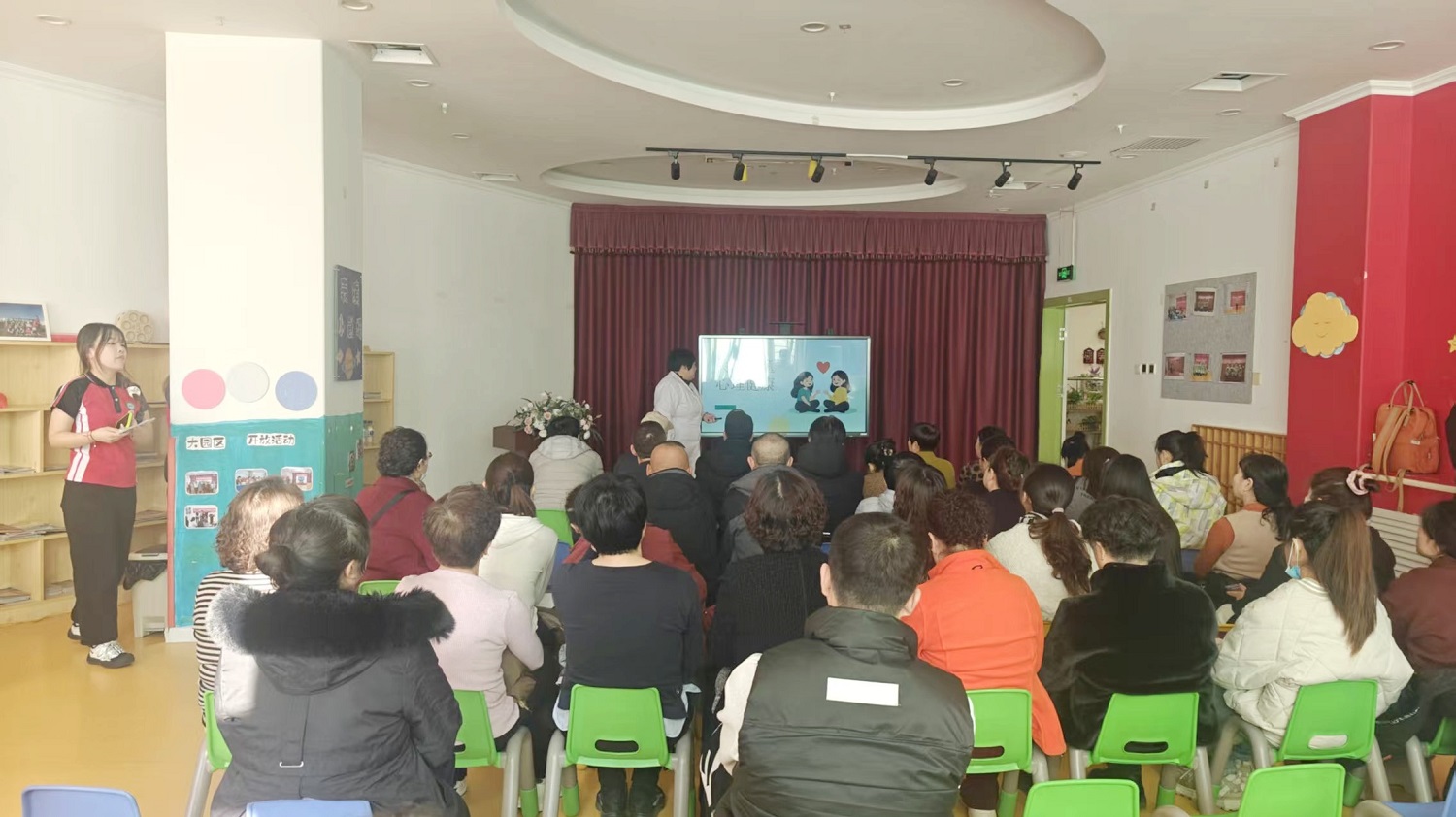 医校联动护成长 健康关爱润童心  汽开区妇幼计生中心开展“儿童健康开学第一课”活动